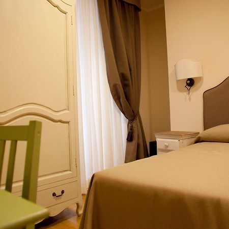 Residenza Dei Gracchi Hotel Рим Екстериор снимка
