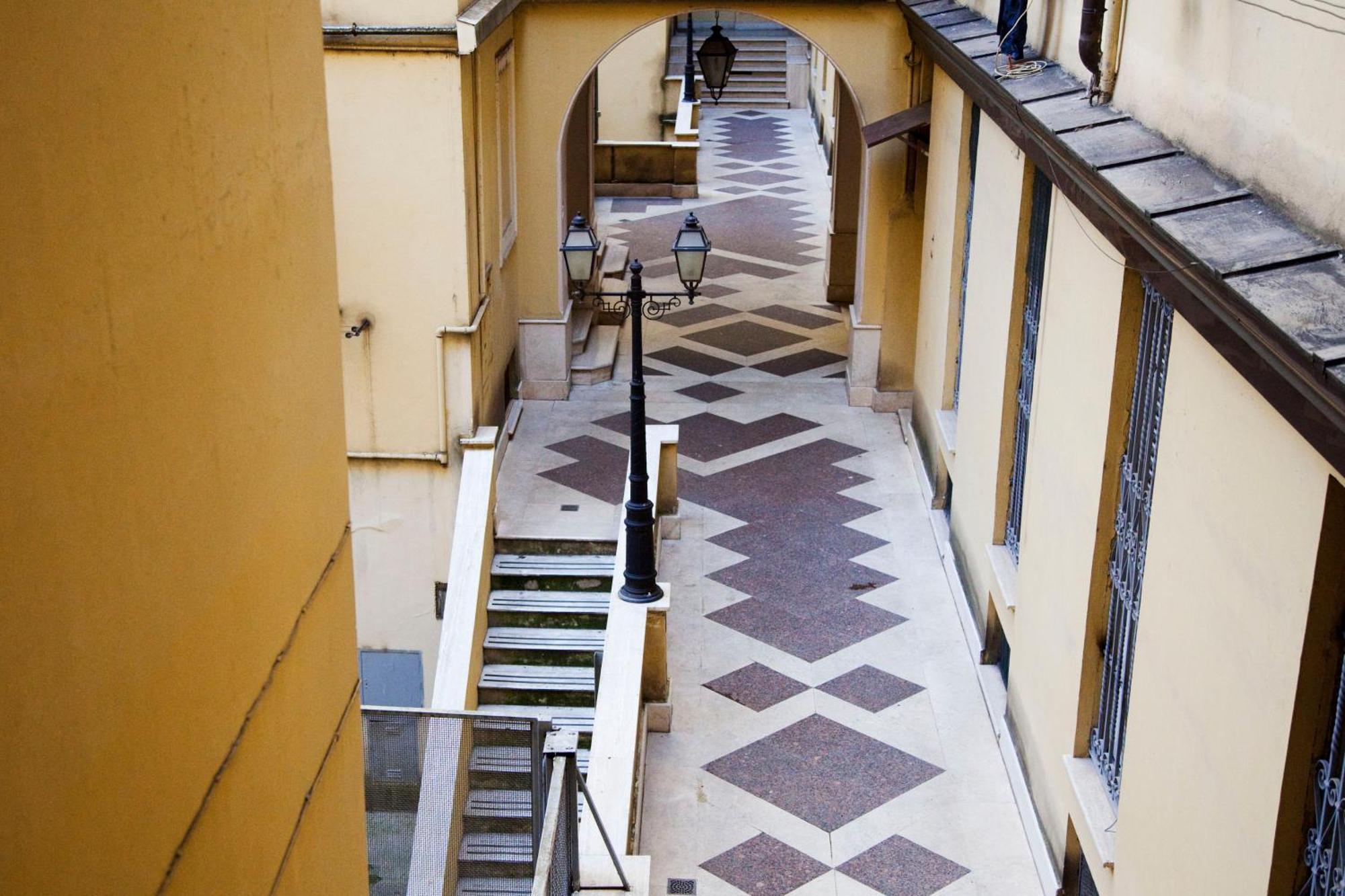 Residenza Dei Gracchi Hotel Рим Екстериор снимка